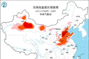 360度拧麻花上篮很秀！詹姆斯半场11中6拿下14分3板3助